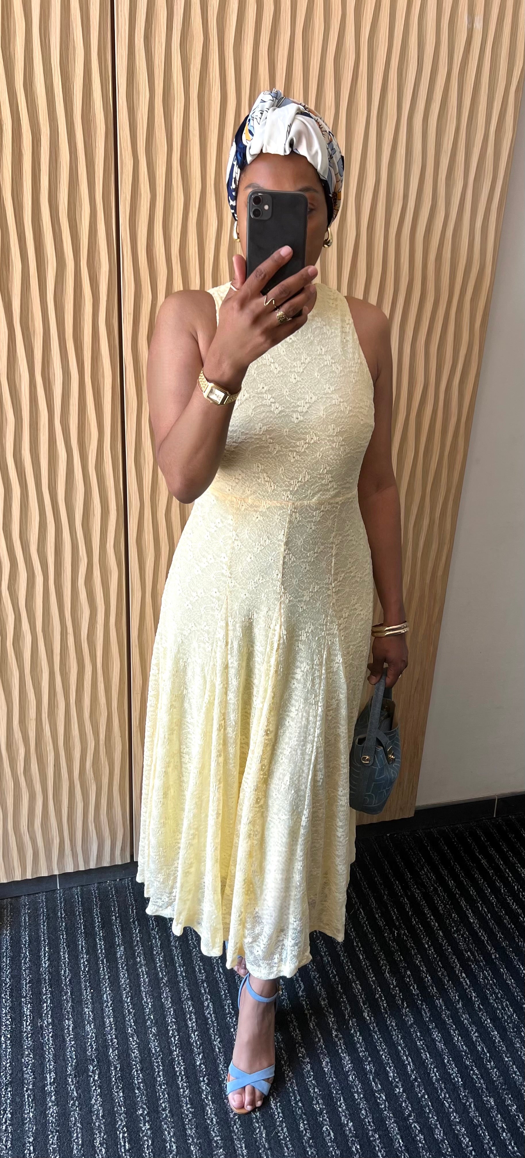 Robe dentelle jaune